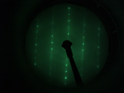 Ga2O3 (201) v2 - LEED Pattern 185 eV