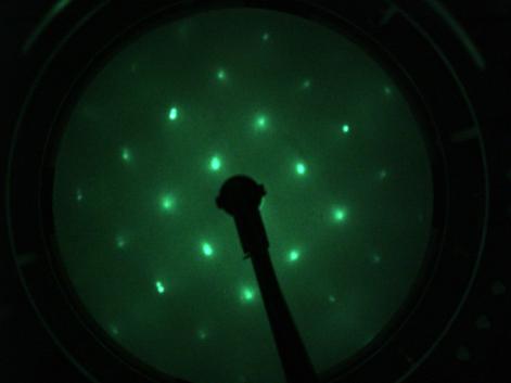 Ni (100) - LEED Pattern 90 eV at 400°C