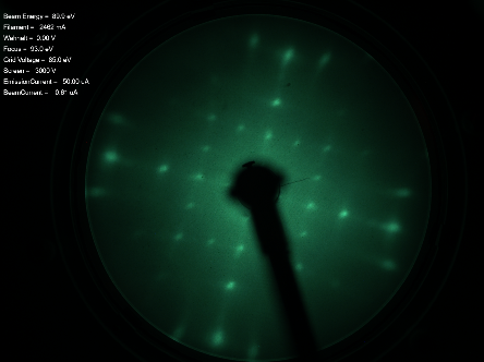 SOS (100) 0.6 &micro;m - LEED Pattern 90 eV