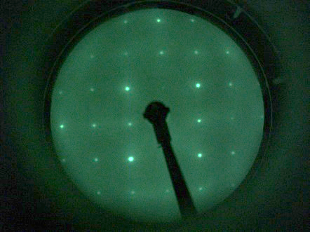 SiC / Si (100) - LEED Pattern 290 eV