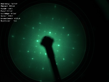 Si 100 - LEED Pattern 120 eV