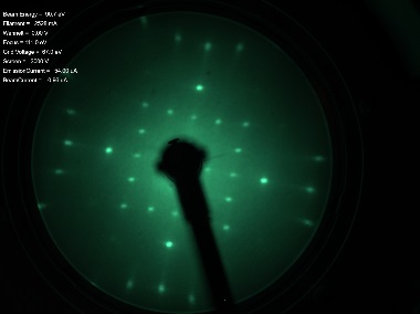 Si 100- LEED Pattern 90 eV