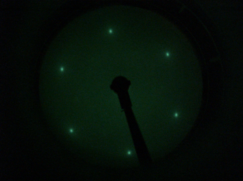 Ti / SiC 4H - LEED Pattern 90 eV